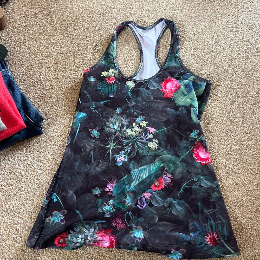 Lululemon